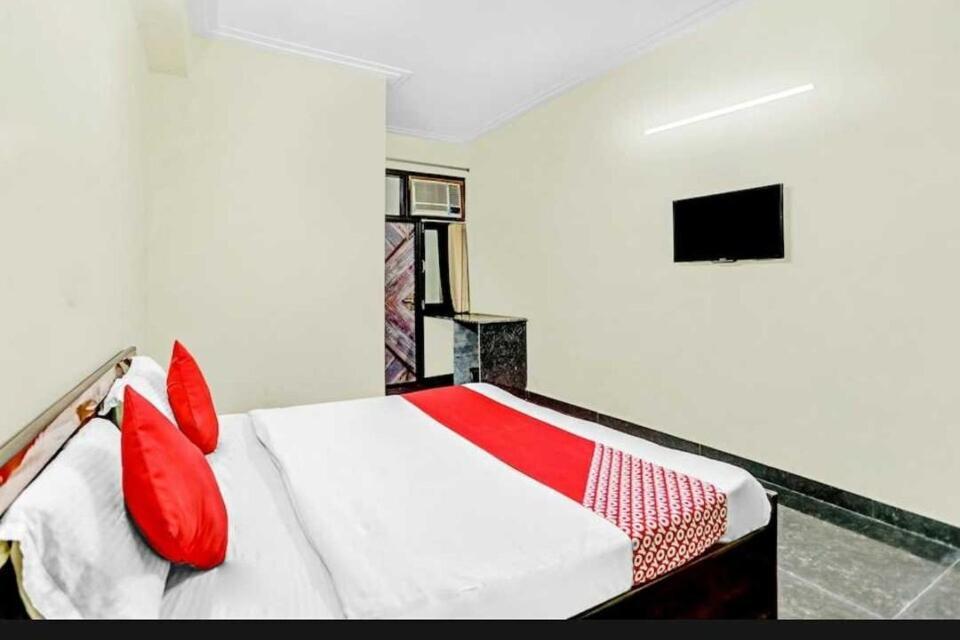 Hotel O Dream Residency Narela Extérieur photo